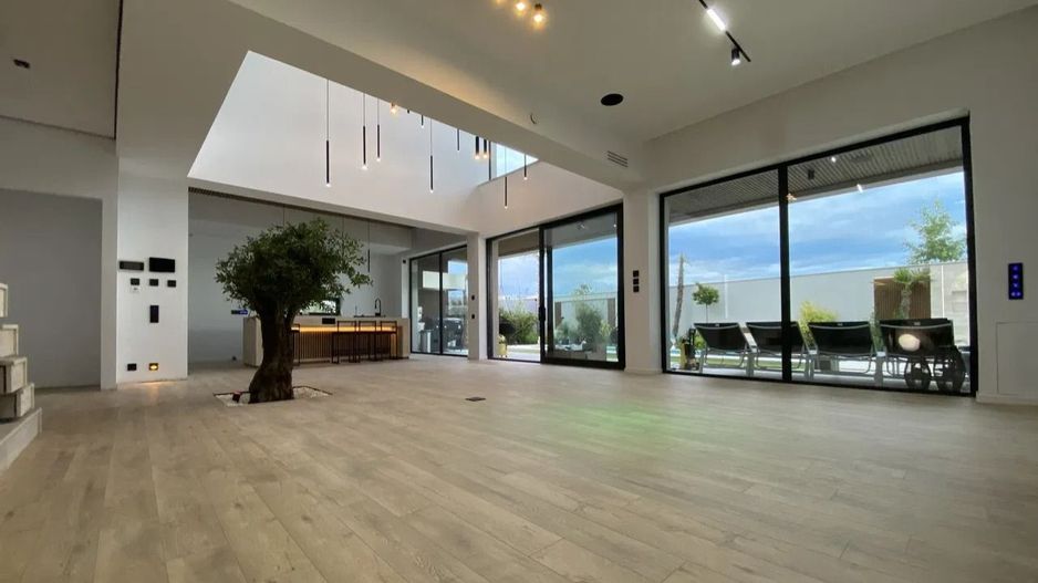 Vila Lux de vanzare Corbeanca piscina 6 camere 500 mp utili - Poză 5