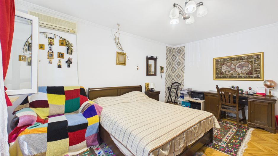 Apartament cu 4 camere de vanzare, Centrala proprie, 13 Septembrie - Poză 19
