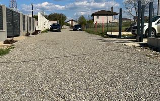 MOGOSOAIA - TEREN 792 mp, utilitati, statii STB, pretabil investitie