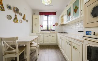 OFERTA VANDUTA - Atmosfera si farmecul unei vacante permanente - Poză 10