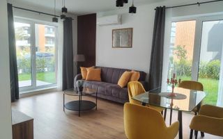 Apartament 2 camere lux, piscină, grădină, parcare suprateran - Poză 1
