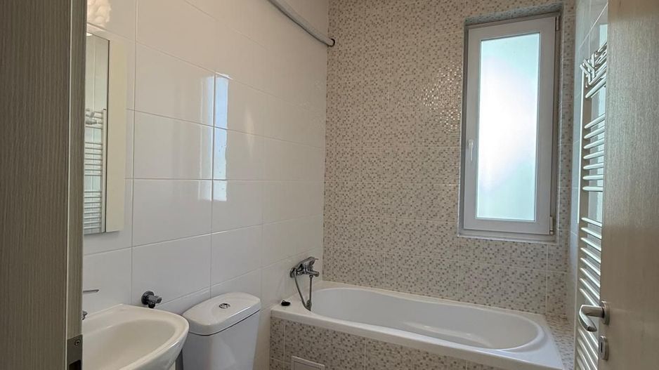 Duplex 3 dormitoare - zona centrala - Dumbravita - Poză 8