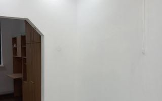 Garsoniera - parter/ proaspat renovata/ 20 mp/ zona Zimbru - langa Petrom - Poză 4