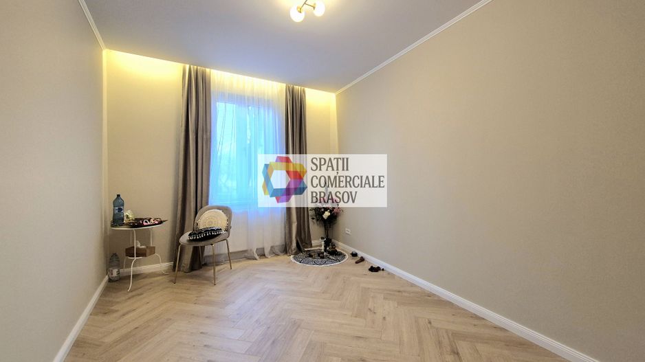 Spatiu de birouri la casa - 183 mp - Poză 9