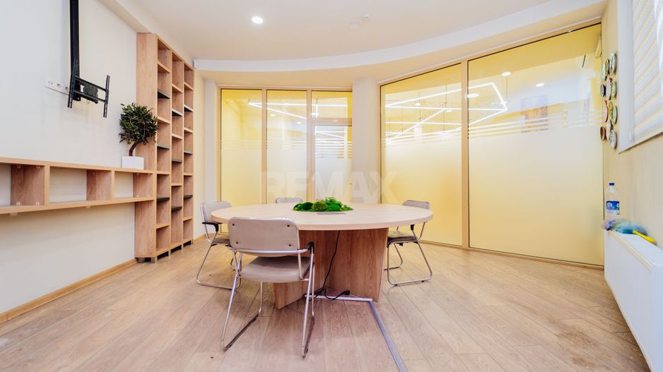 Spațiu comercial spre închiriere | Centru, Chișinău | 211 m² - Poză 4