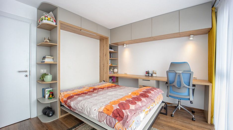 Casă înșiruită de vânzare în Sânpetru | Mobilată și utilată premium - Poză 13