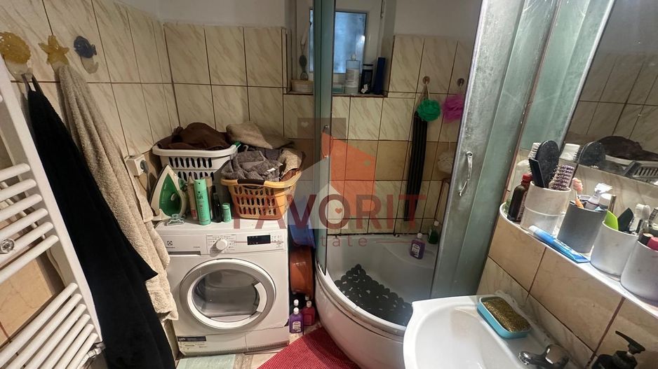 4 camere | COMISION 0 | centrala proprie | etaj 1 | decomandat | - Poză 13