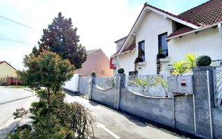 0% Comision Oferim spre vanzare, proprietate deosebita, 7 camere, zona Modern - Poză 3