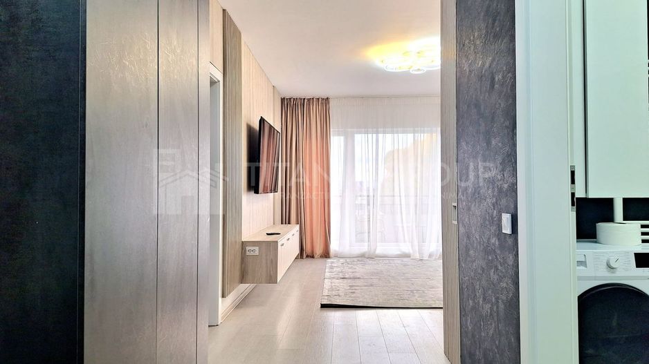 Garsoniera superba, 47 mp, balcon deschis - bloc Eleven, langa Coresi - Poză 7