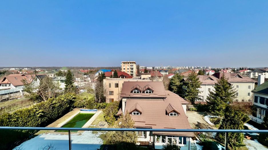 Luminos și spațios - Poză 17