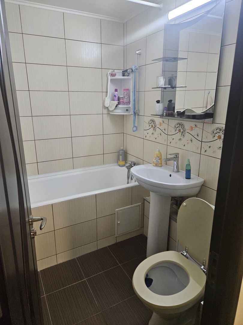 Vanzare apartament 2 camere – decomandat – Sector 5, Str. Dobrun nr. 4 - Poză 6