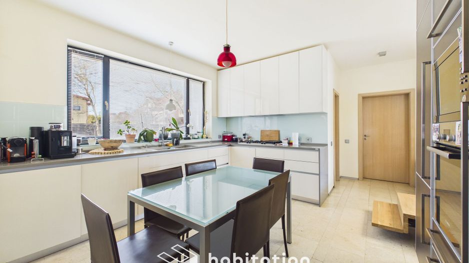 Vilă exclusivistă | 275 mp utili | Teren 700 mp | Garaj & Terasă - Poză 36