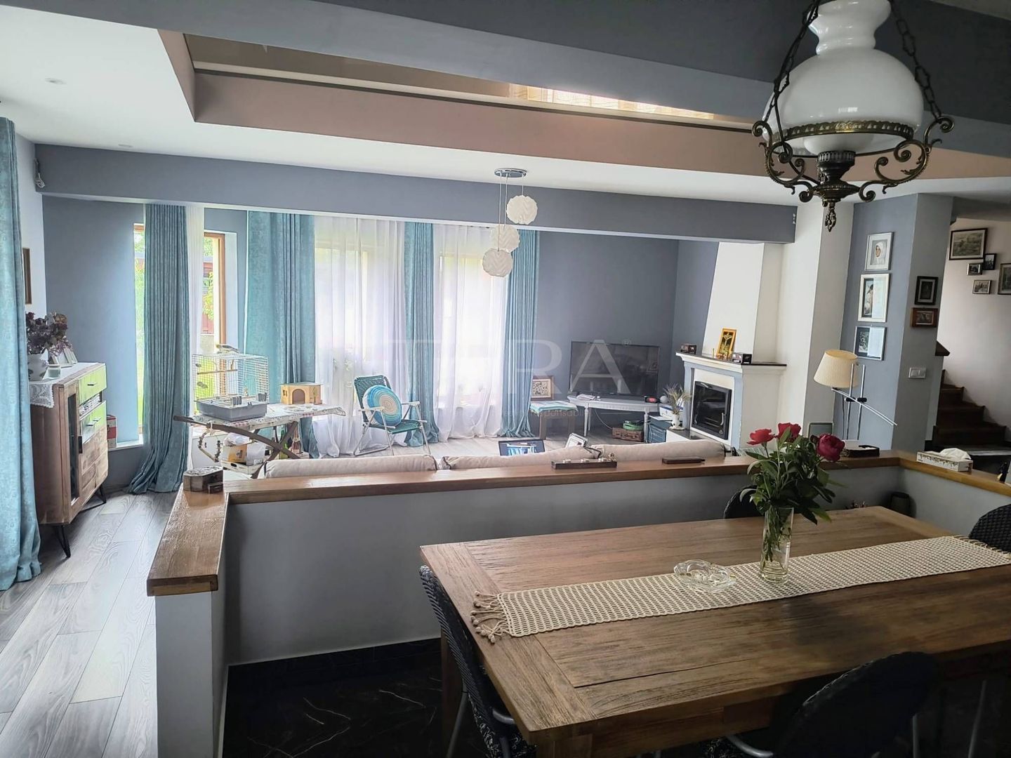 Casă cu 4 camere | Zona Borhanci | - Poză 2