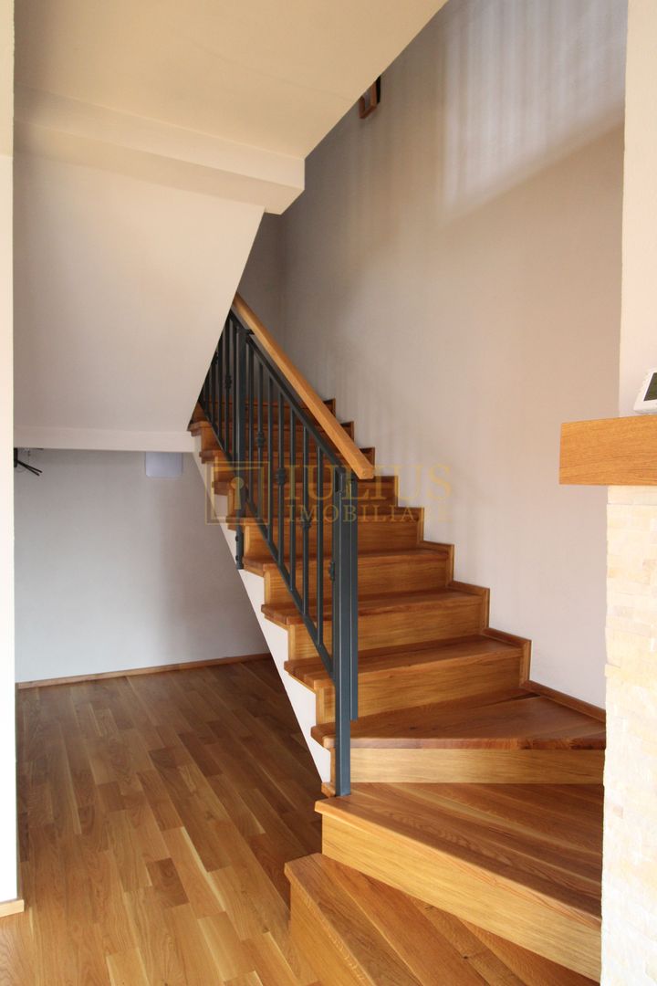 Braytim; 3 dormitoare, living saptios cu semineu. - Poză 5