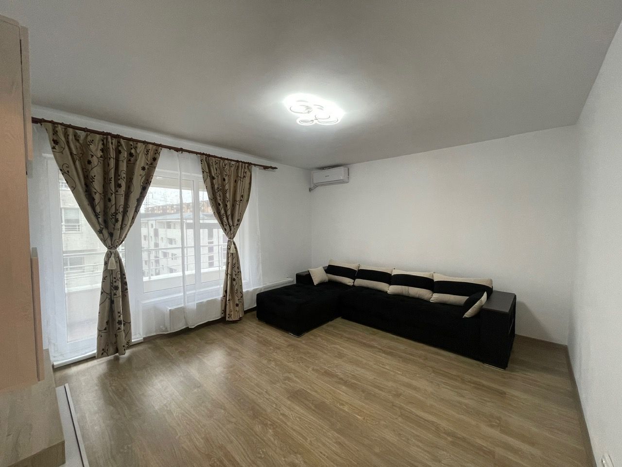 Apartament 2 camere Mobilat/Utilat Militari Residence - Poză 3