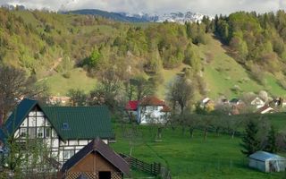 Pensiune *Moieciu de Jos* //759mp - Poză 4