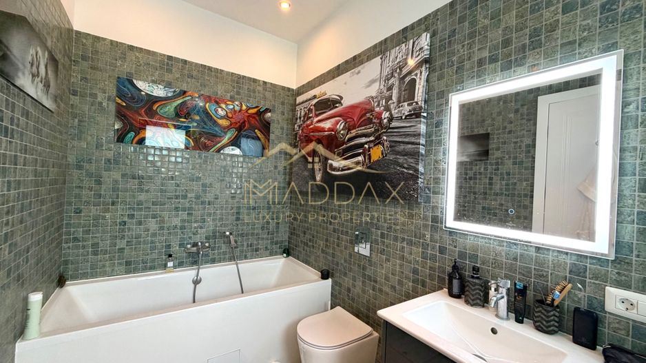 Vila cu 5 camere // * 565 mp gradina* // Tunari - Poză 24