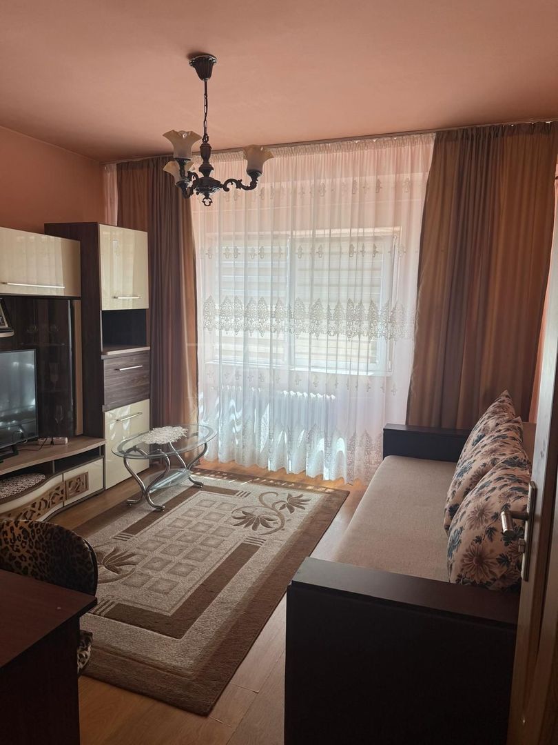 Apartament cu 3 camere, Dorobanților, Nasaud, Mărăști. - Poză 1