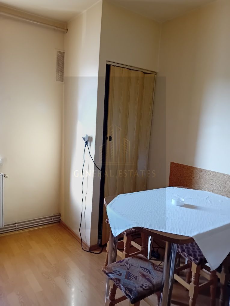 Apartament 2 camere,semidecomandat, mobilat, utilat - Poză 7
