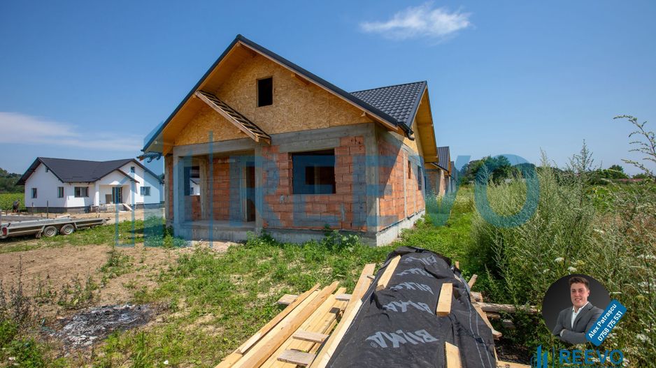 Casă la roșu, Hemeiuș ! - Poză 3