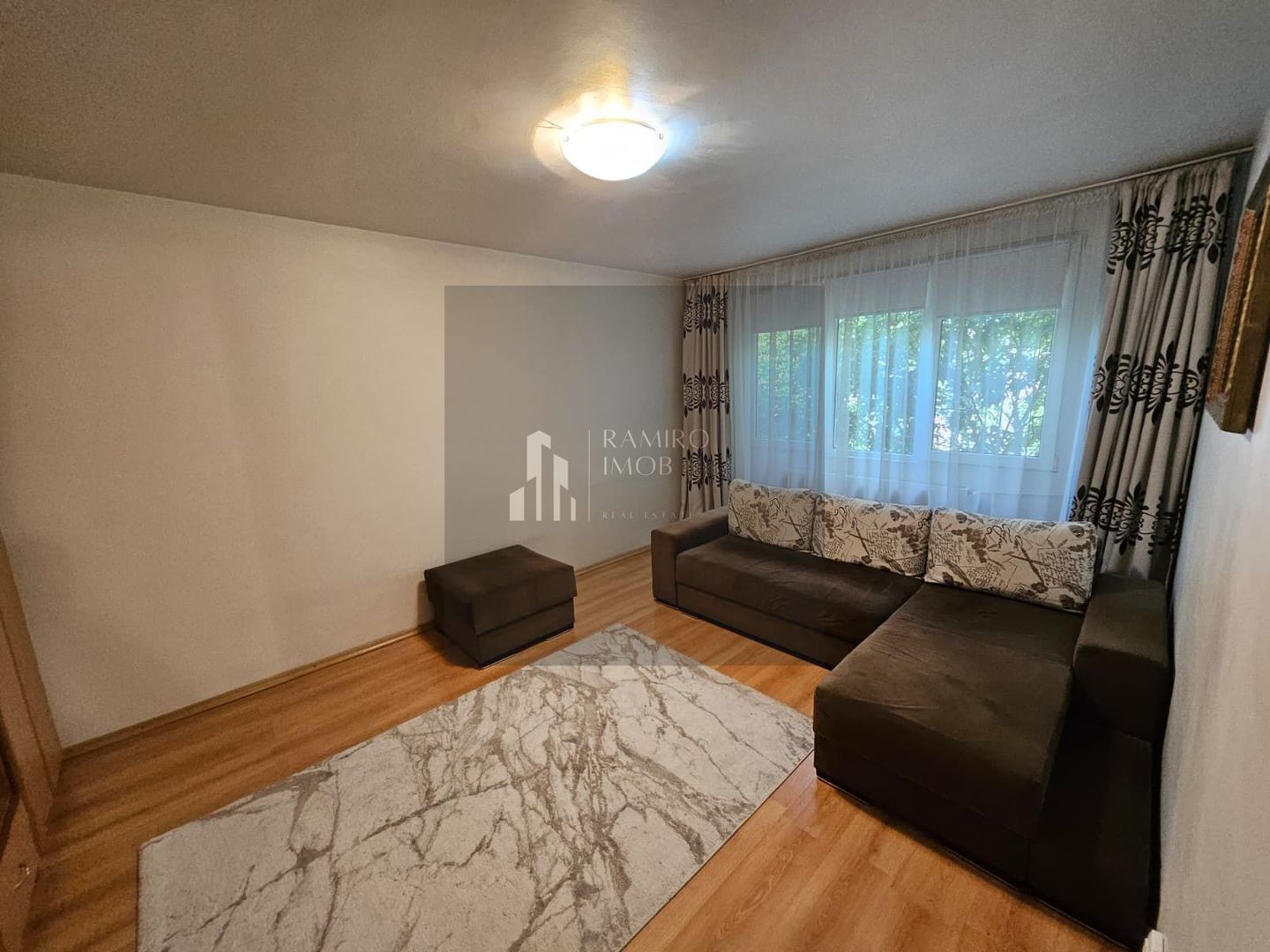 Apartament 2 camere decomandat | 48 mp | Complet mobilat și utilat | - Poză 11