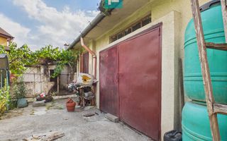 Casă cu 3 camere și teren de 450 mp în Pârneava - Poză 10