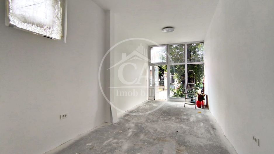 Spațiu comercial de inchiriat in zona Rogerius, Oradea - Poză 1