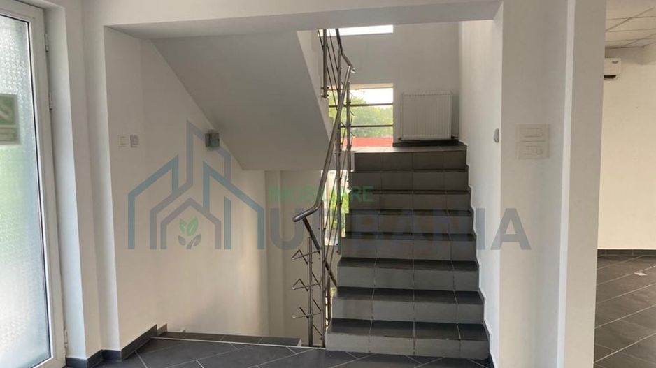 Spațiu comercial/birou în Iași, Valea Lupului – 2 niveluri, închiriere - Poză 4