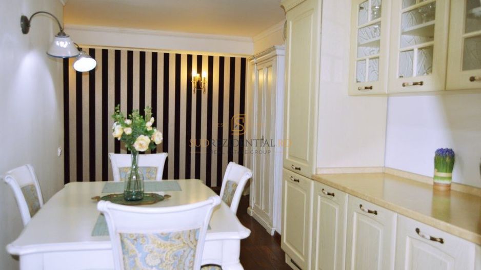 3 Camere,  Natiunile Unite - Palatul Parlamentului, Mobilat lux - Poză 9