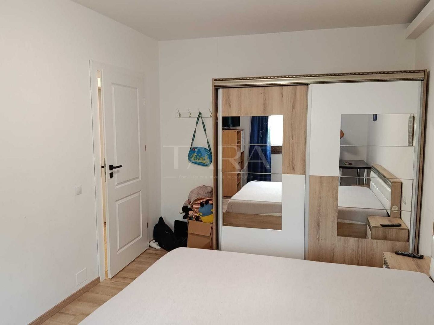 Casă individuala, pe un nivel, în apropiere de aeroport - Poză 3