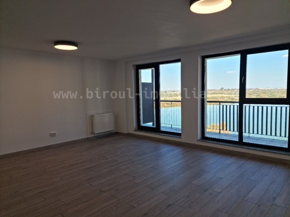 Apartament Spațios cu Vedere Frontală la Lacul Siutghiol și Mamaia - Poză 8