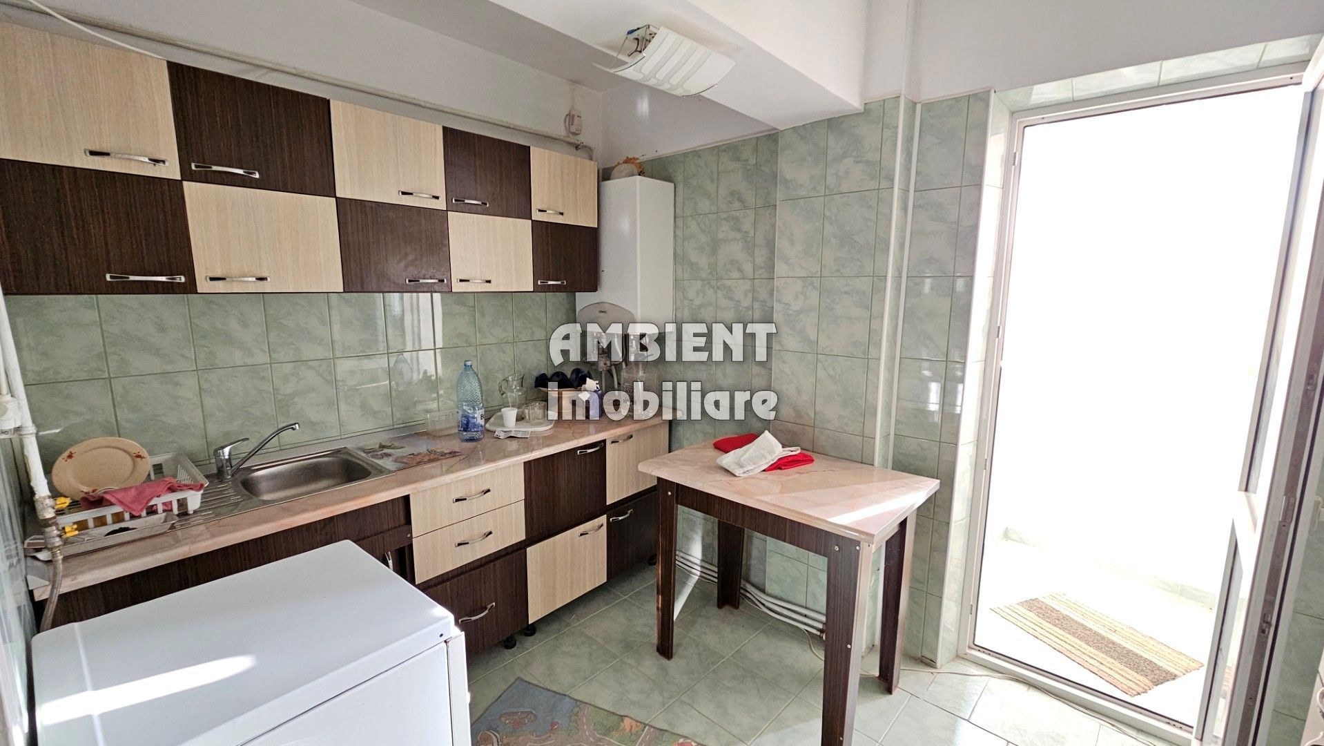 Apartament 2 camere decomandate, zona CENTRU. - Poză 7