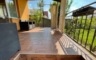 Pretabila pentru doua familii - Poză 3