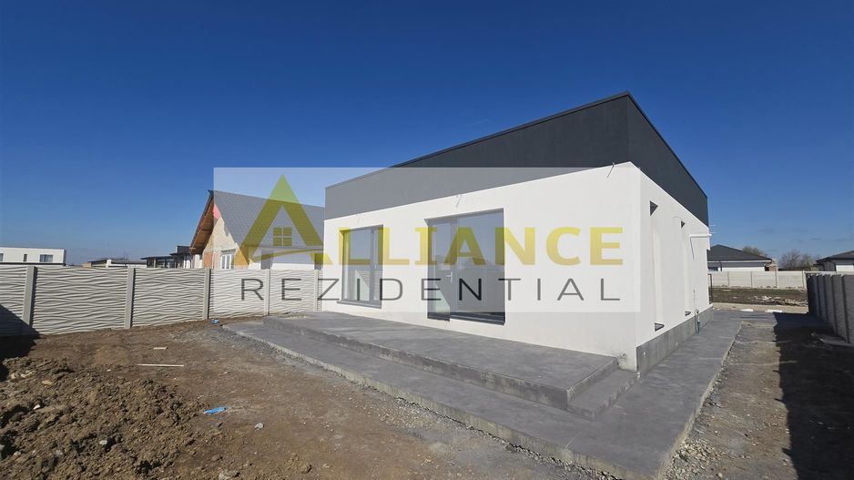 Casa individuala- 4 camere- 371mp teren- placa de beton - Poză 9