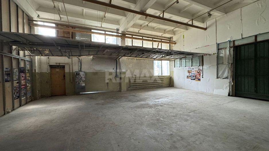 Spațiu comercial versatil în zona centrală - Poză 18
