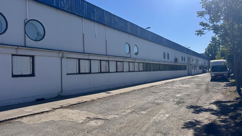 Hala Comerciala, depozitar de închiriat confectii zona accesbili oras - Poză 10