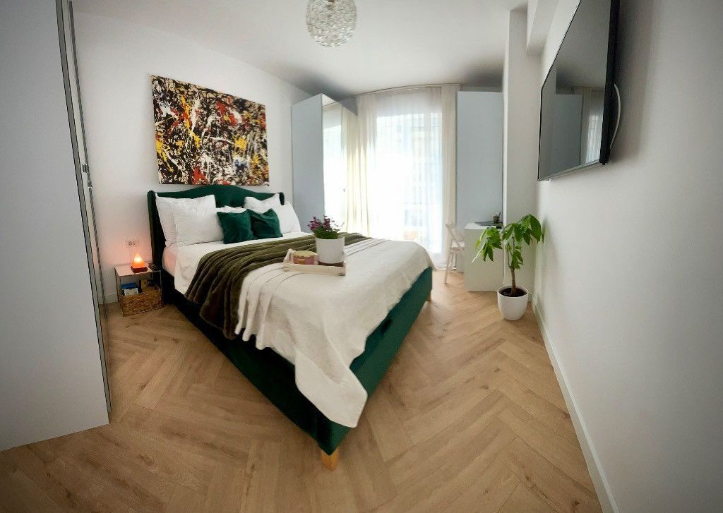 Apartament 3 camere cu terasa si loc de parcare zona Garii Obor - Poză 1