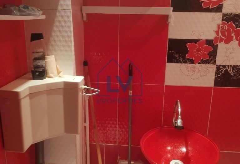 Garsoniera de vanzare-centru - Poză 8