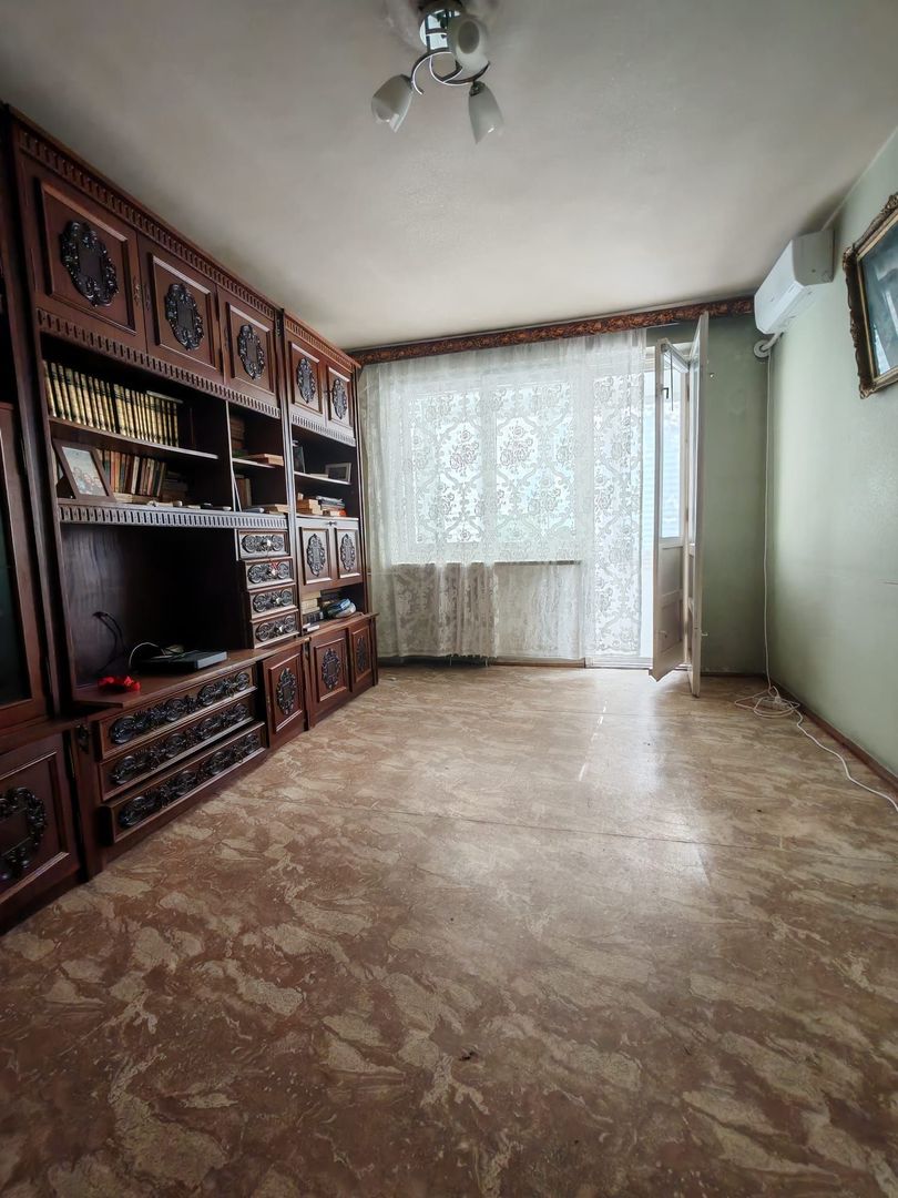 Apartament 3 Camere bloc reabilitat, bucla Drumul Taberei - Poză 2