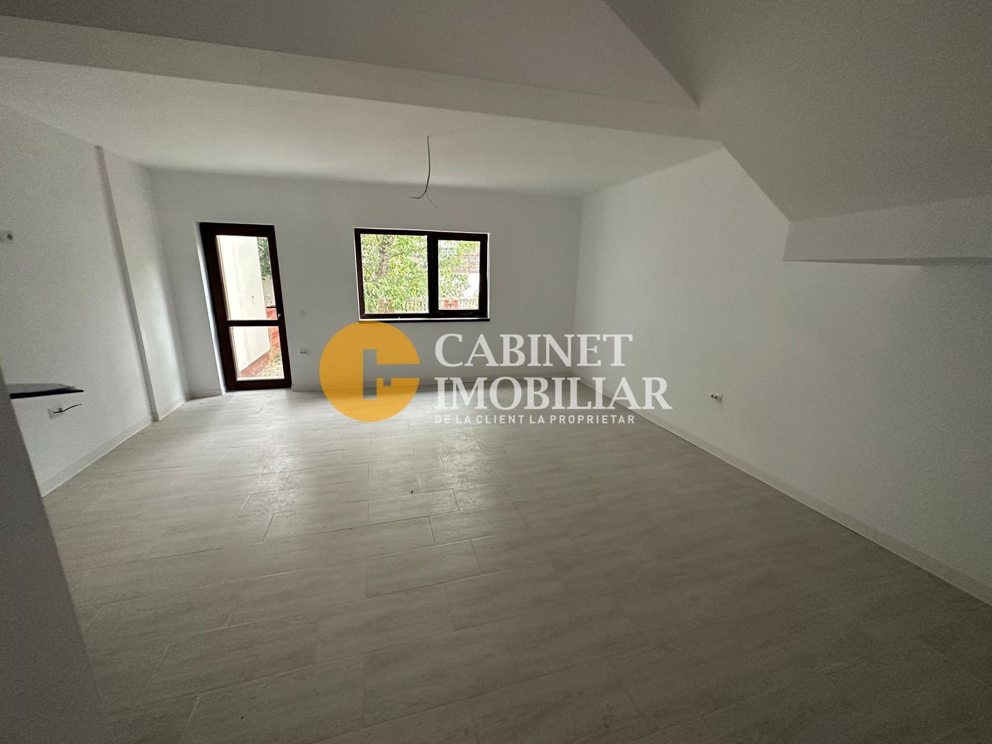 Duplex Valea Lupului 110MP utili 170 TEREN - Poză 11