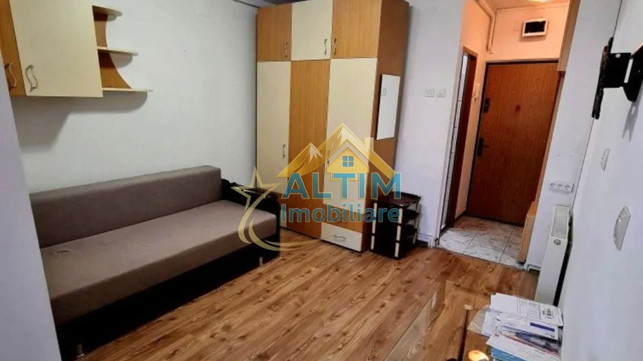 De vânzare: Garsonieră zona Astra - Poză 1