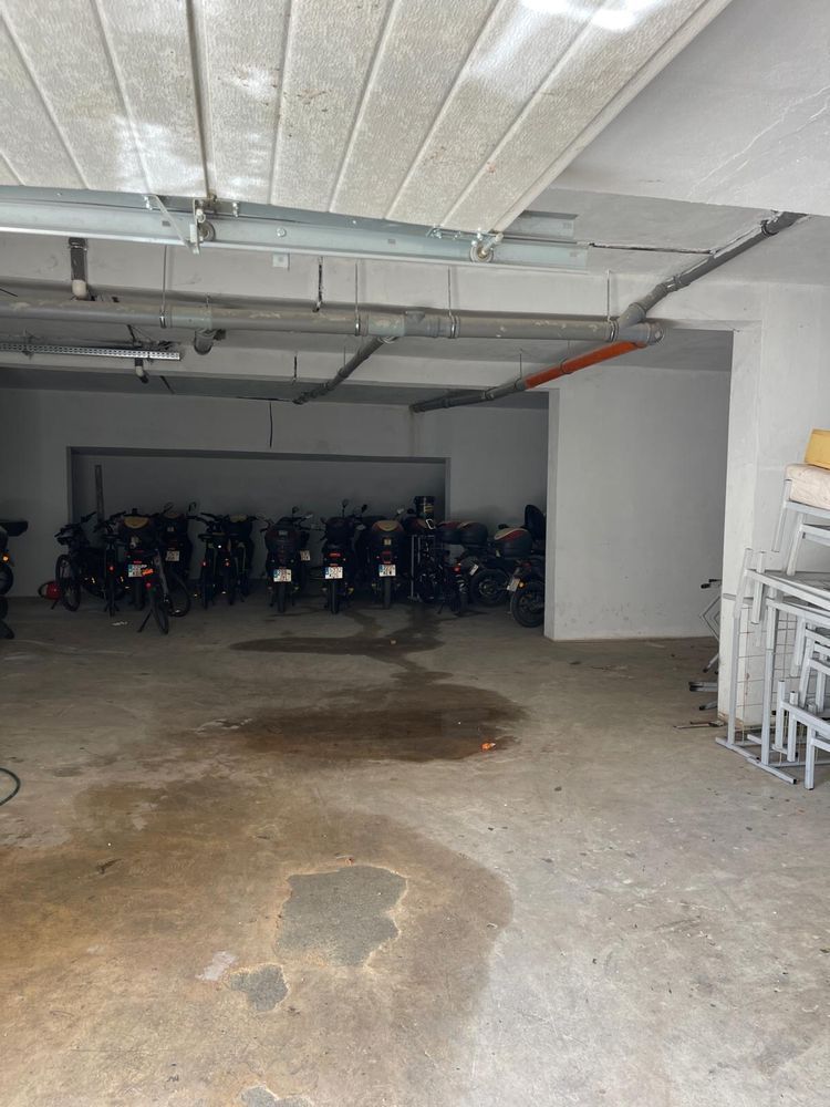 Bloc De Inchiriat - Poză 4