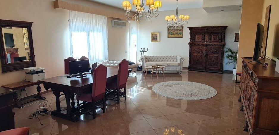 Apartament spectaculos penthouse Dr. Taberei - Poză 2