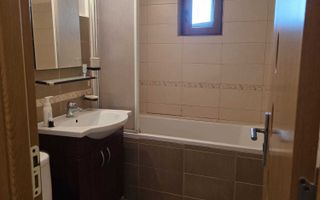 Apartament zona Plopilor Noi, decomandat, etaj intermediar. - Poză 7