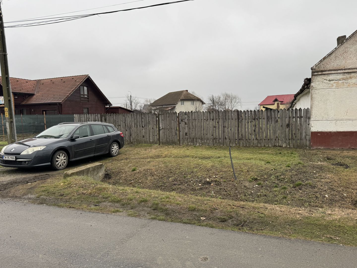 Teren Intravilan Becicherecu Mic 750mp,Utilitatile In Fata Parcelei,Asflat - Poză 2