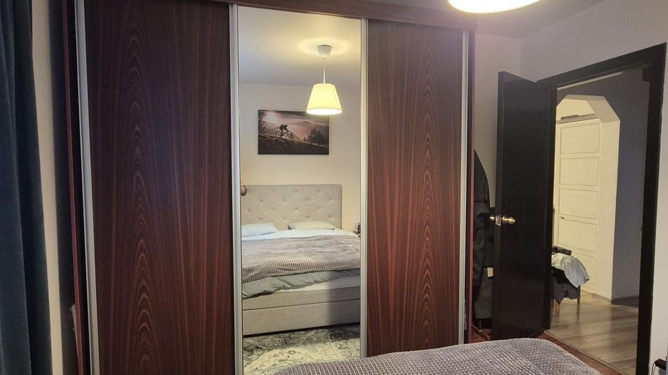 3 Cam. nu necesita renovare/ mutare imediata - Poză 1