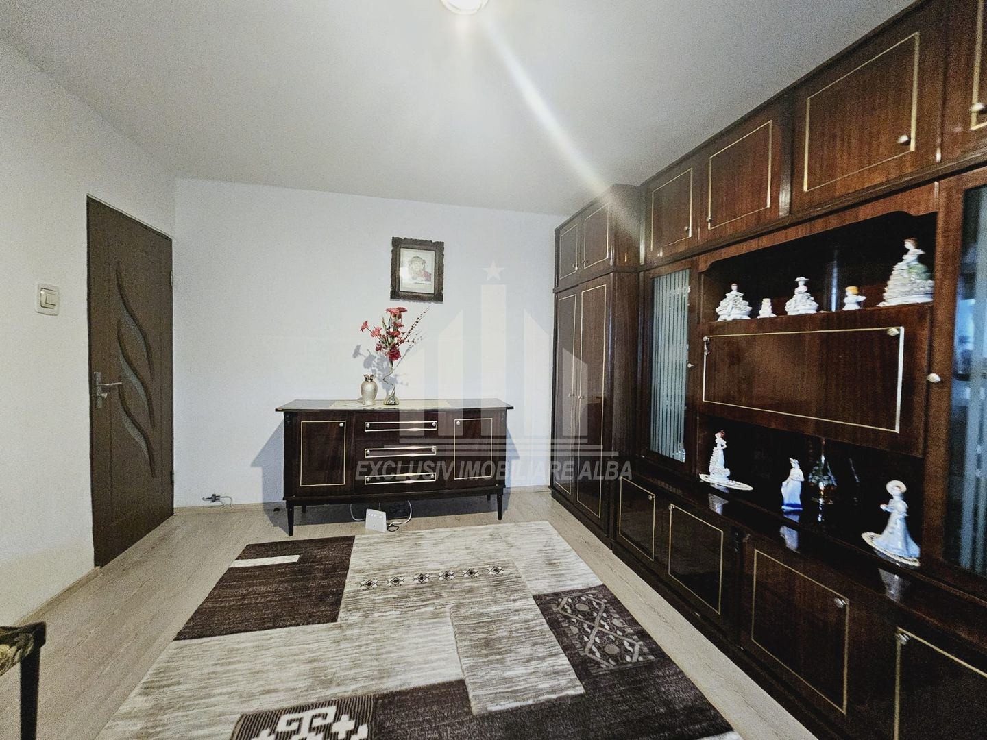 Apartament cu 2 camere decomandate, Cetate - Poză 3