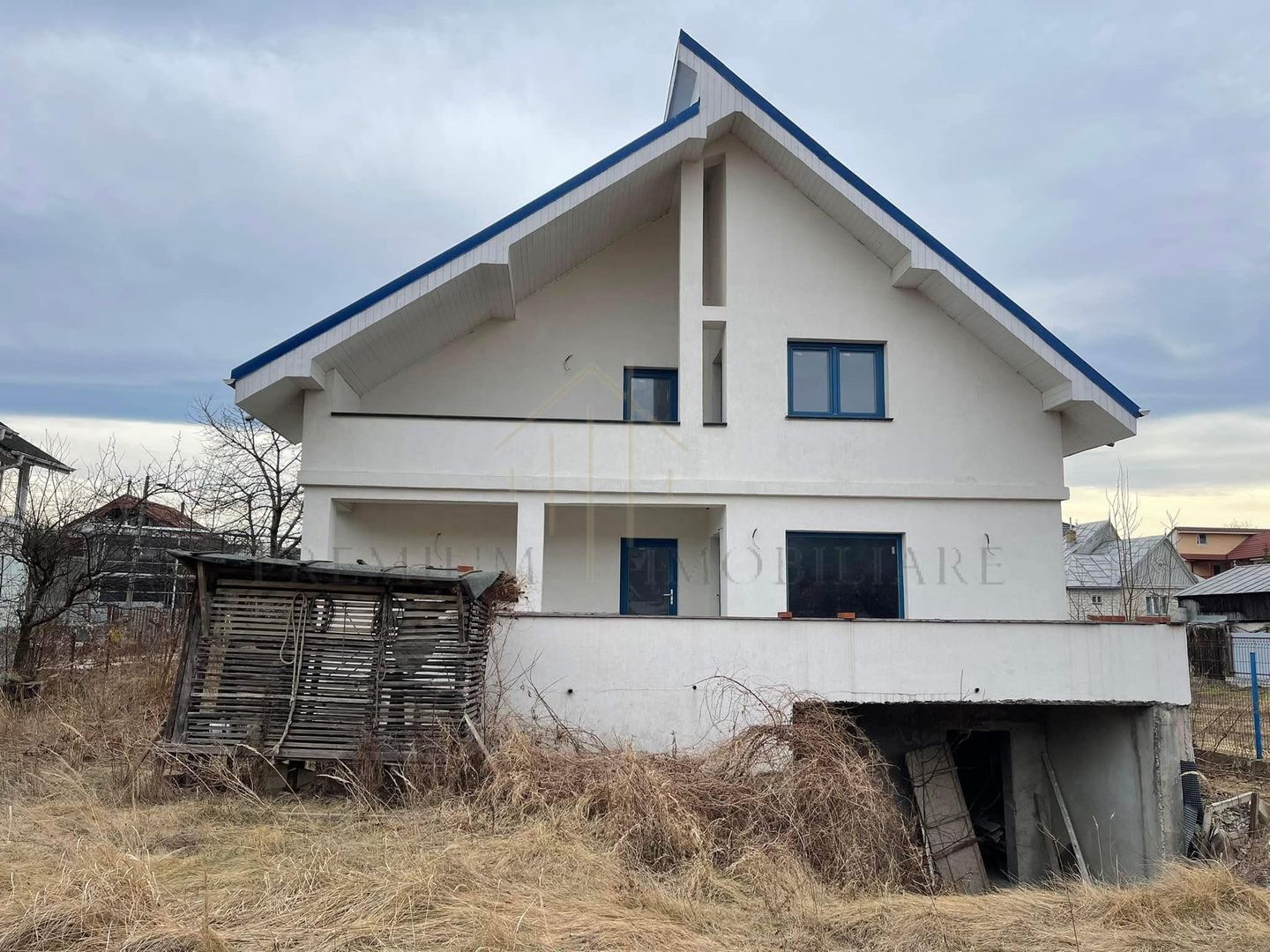 Vila de Vanzare Onesti - Zona de sus - Poză 2