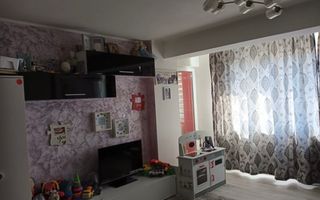 Vand apartament 2 camere decomandat - Poză 7