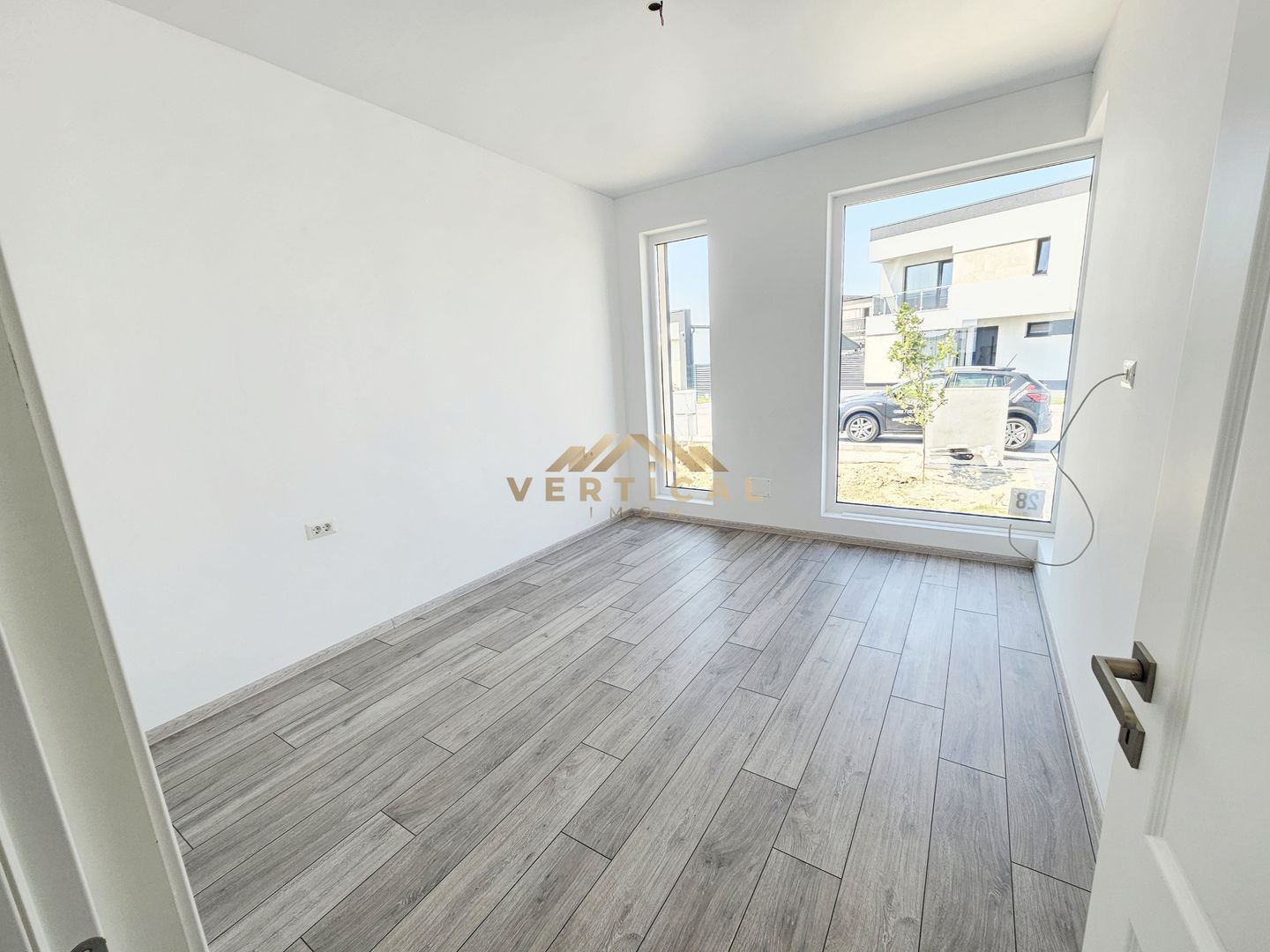Casa 3 camere de închiriat - comuna Berceni - Poză 11